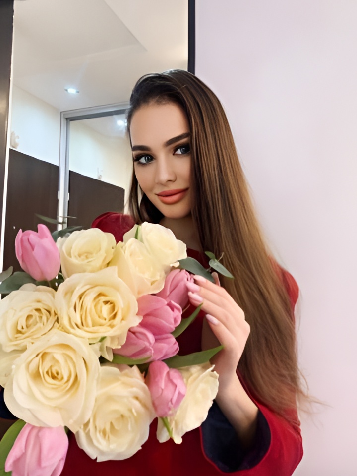 Изабелла привлекальеная девушка из Зарайск цена от 5000 руб