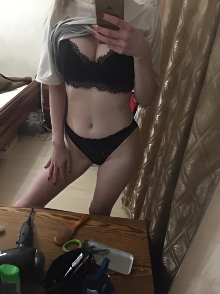 Лина привлекальеная девушка из Зарайск цена от 2500 руб